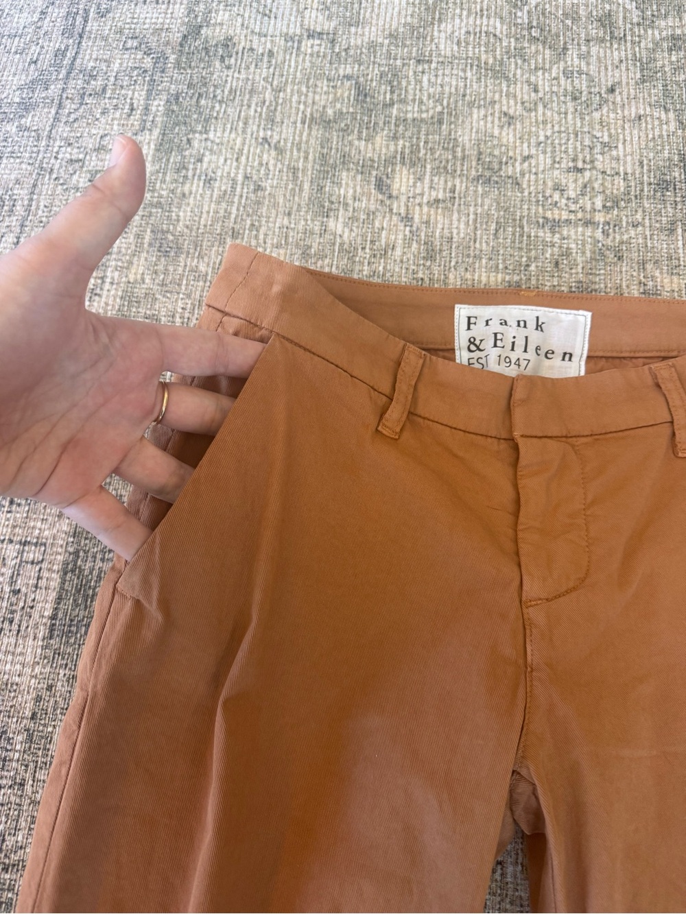 NWOT Frank & Eileen Wicklow Italian Chino Pants Terracotta Coastal Size 2 - Picture 3 of 9